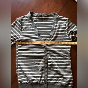 NWT Merokeety Gray & White Stripe Cardigan